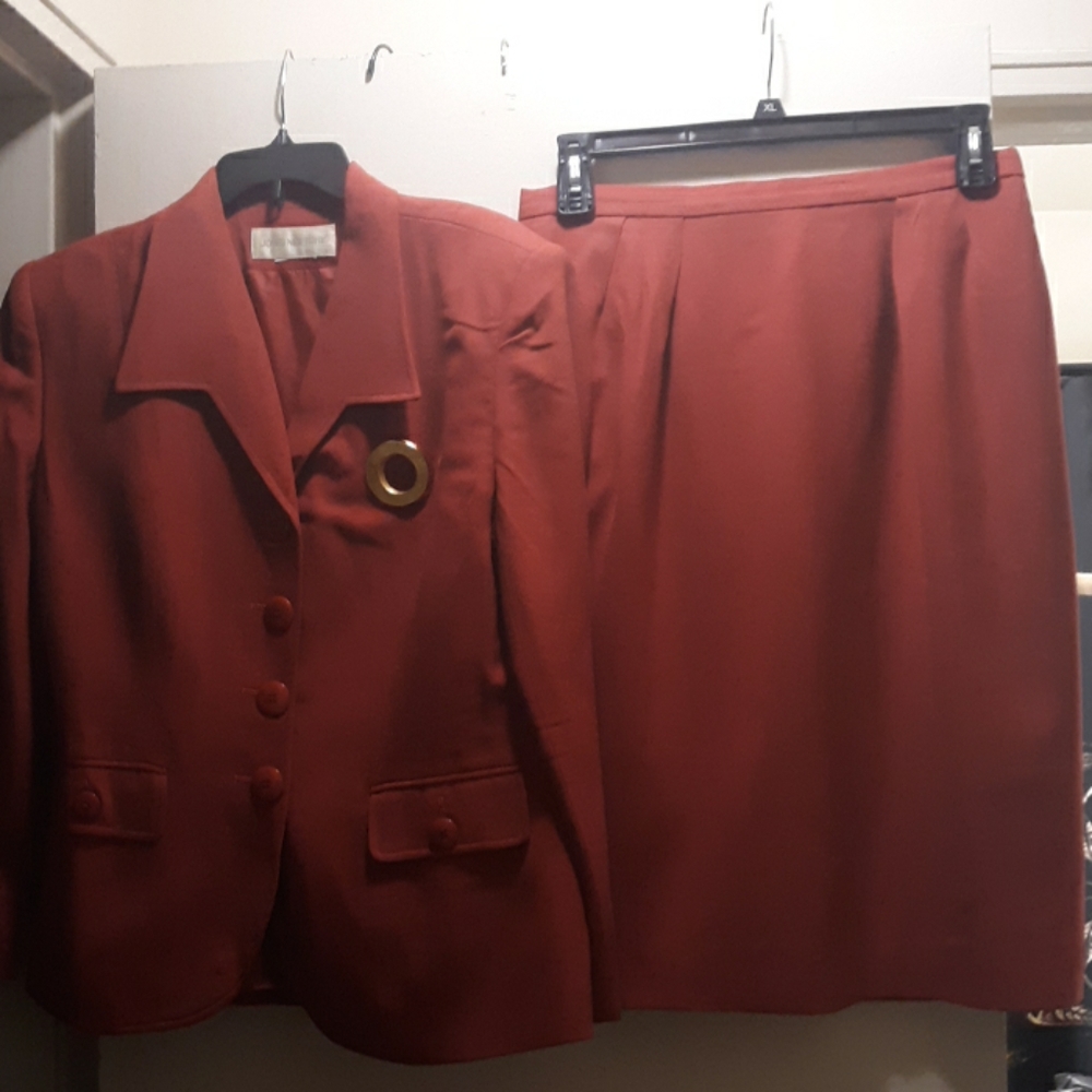 🌺JONES NEW YORK Skirt Suit